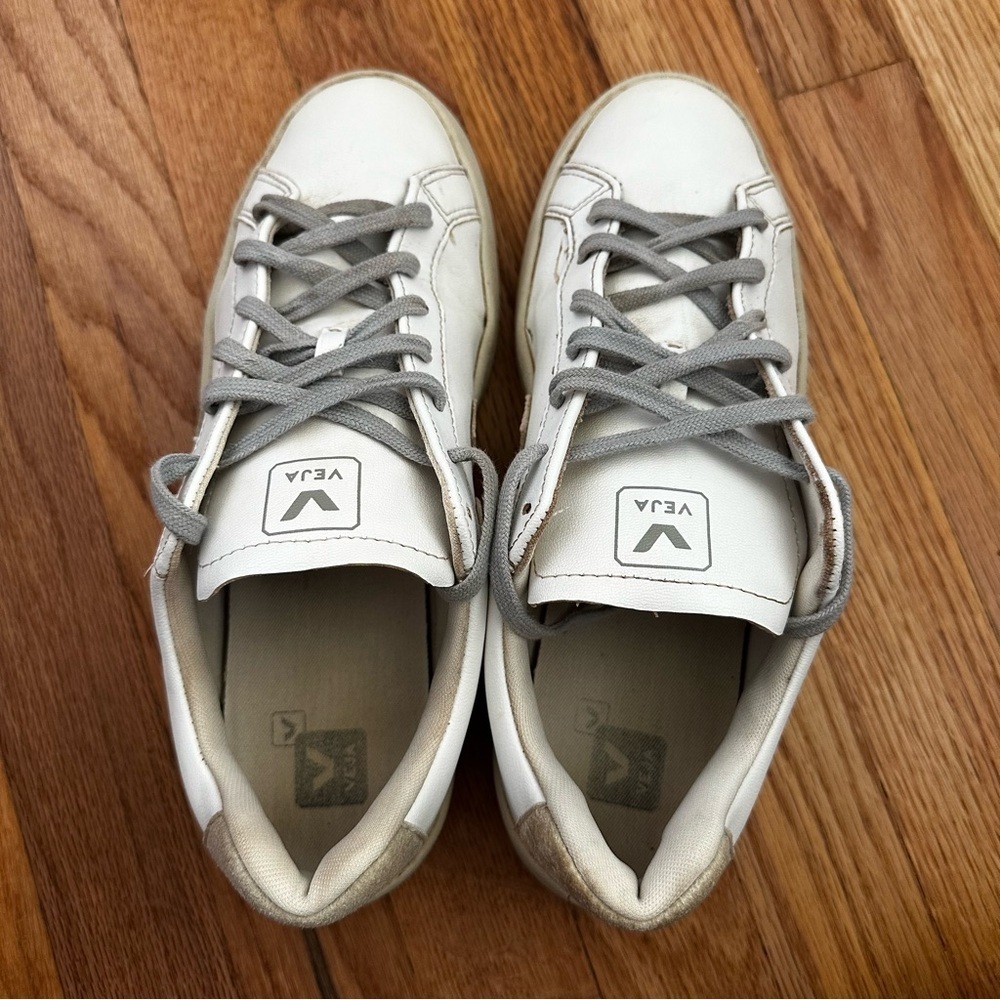 Veja Urca Nautico Lace Up Side Logo Sneaker White Grey Womens Size 10 - Picture 10 of 11